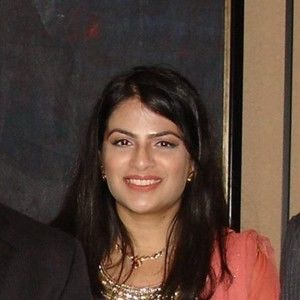 Meet your Posher, Samina